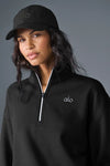 Black Alo Yoga Accolade half-zip sweatshirt with fleece fabric, unisex design, quarter-zip pullover, casual athletic style